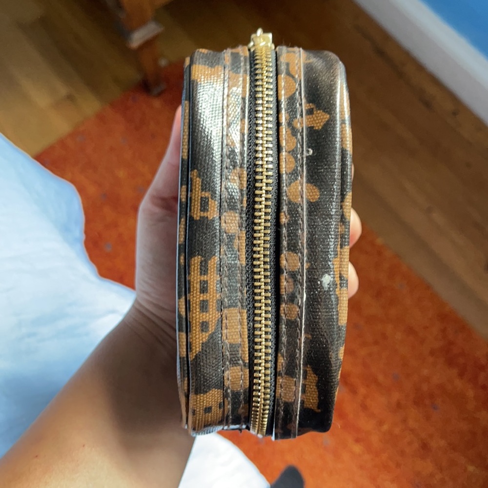 Tory Burch - Picture 2 of 5